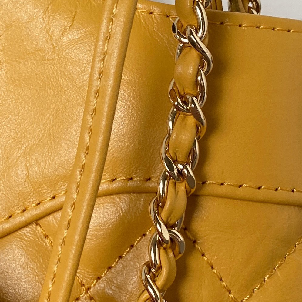 Calfskin Mini 31 Chain Shoulder Bag Handbag AS4133 Yellow